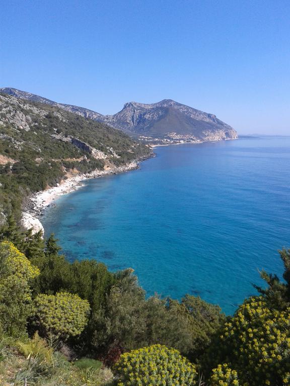 Appartamento Neruda Cala Gonone Exteriér fotografie